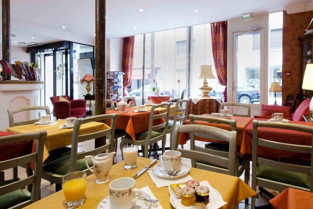 Hotel Courcelles Médéric Parigi Esterno foto