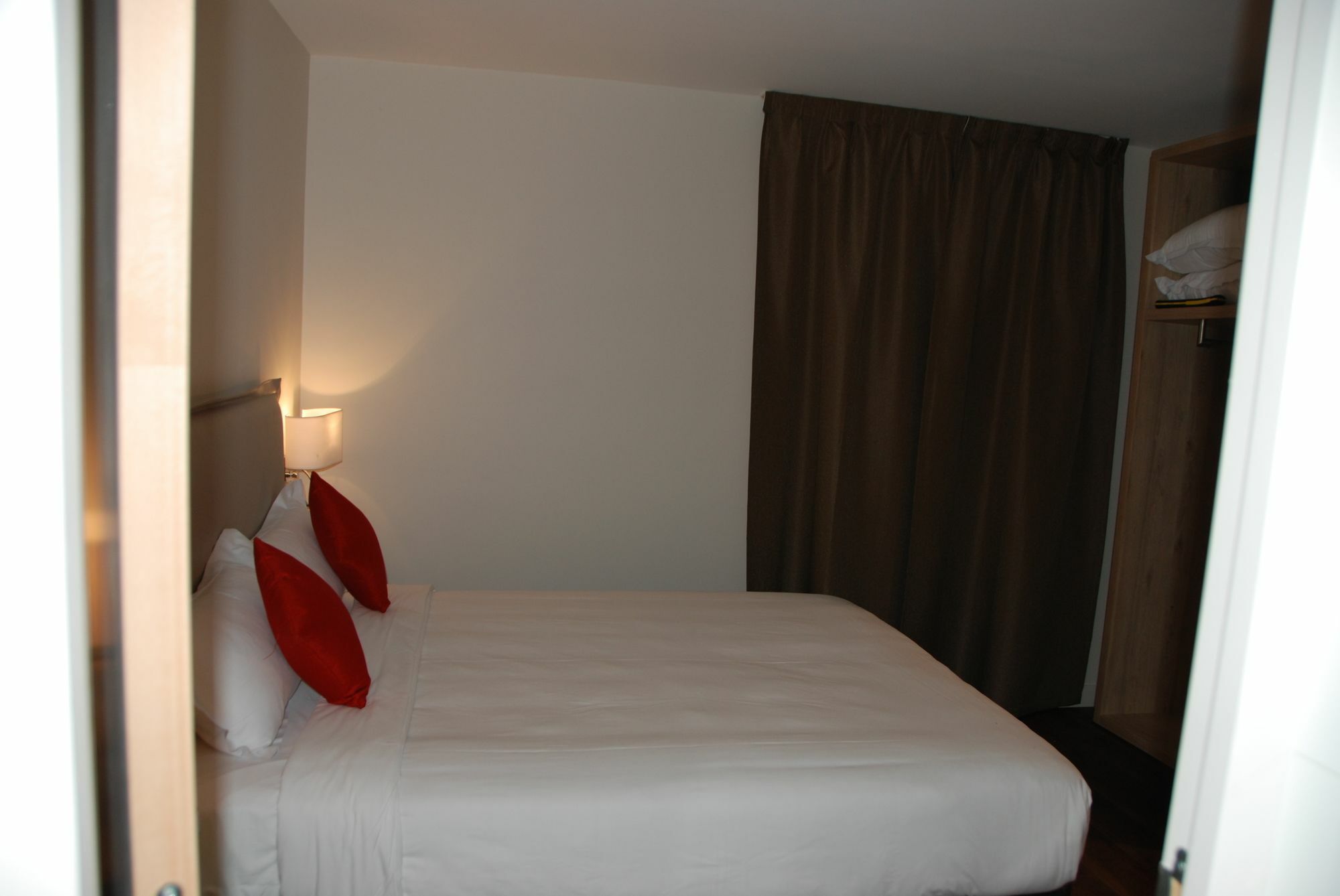Hotel Courcelles Médéric Parigi Esterno foto