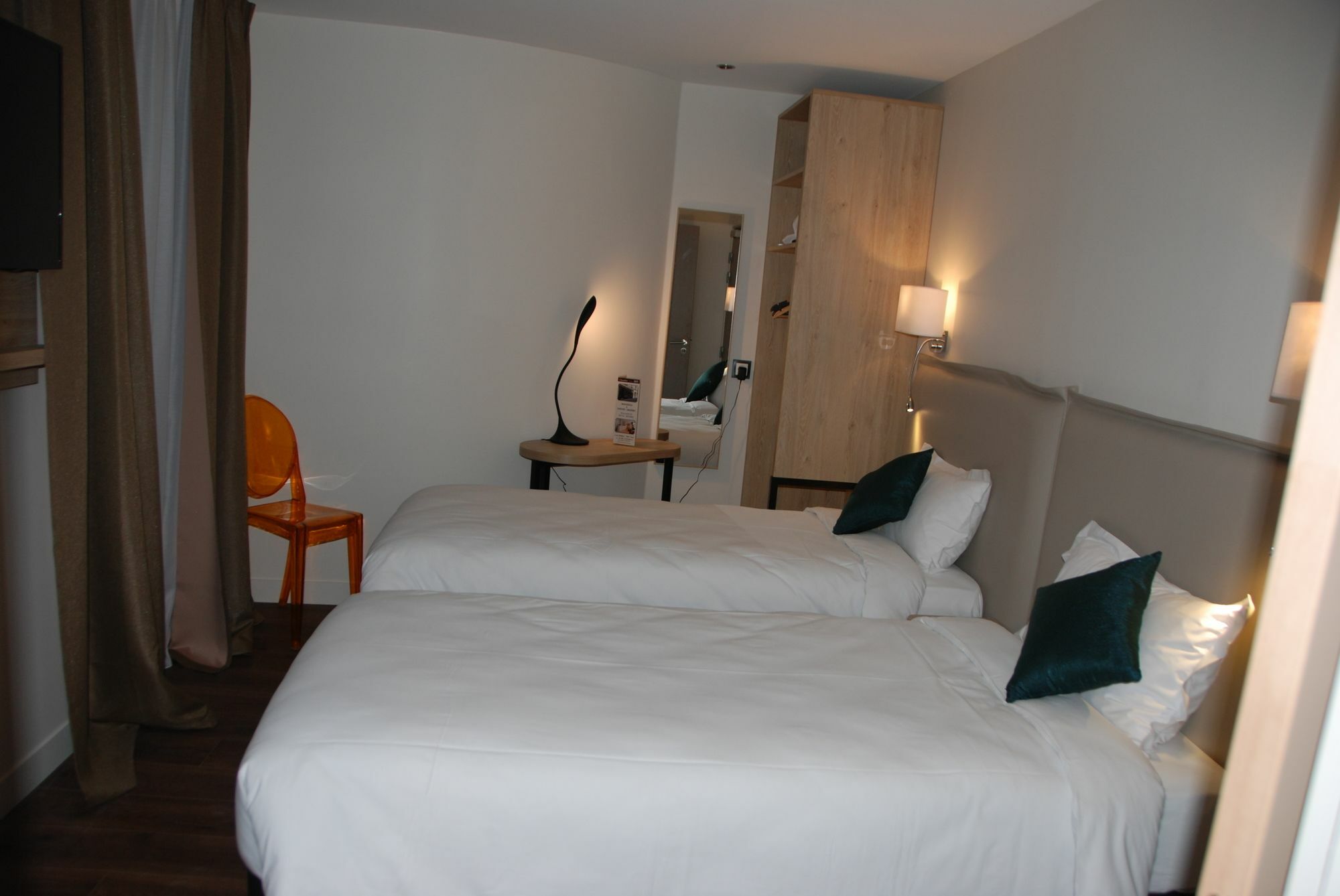 Hotel Courcelles Médéric Parigi Esterno foto